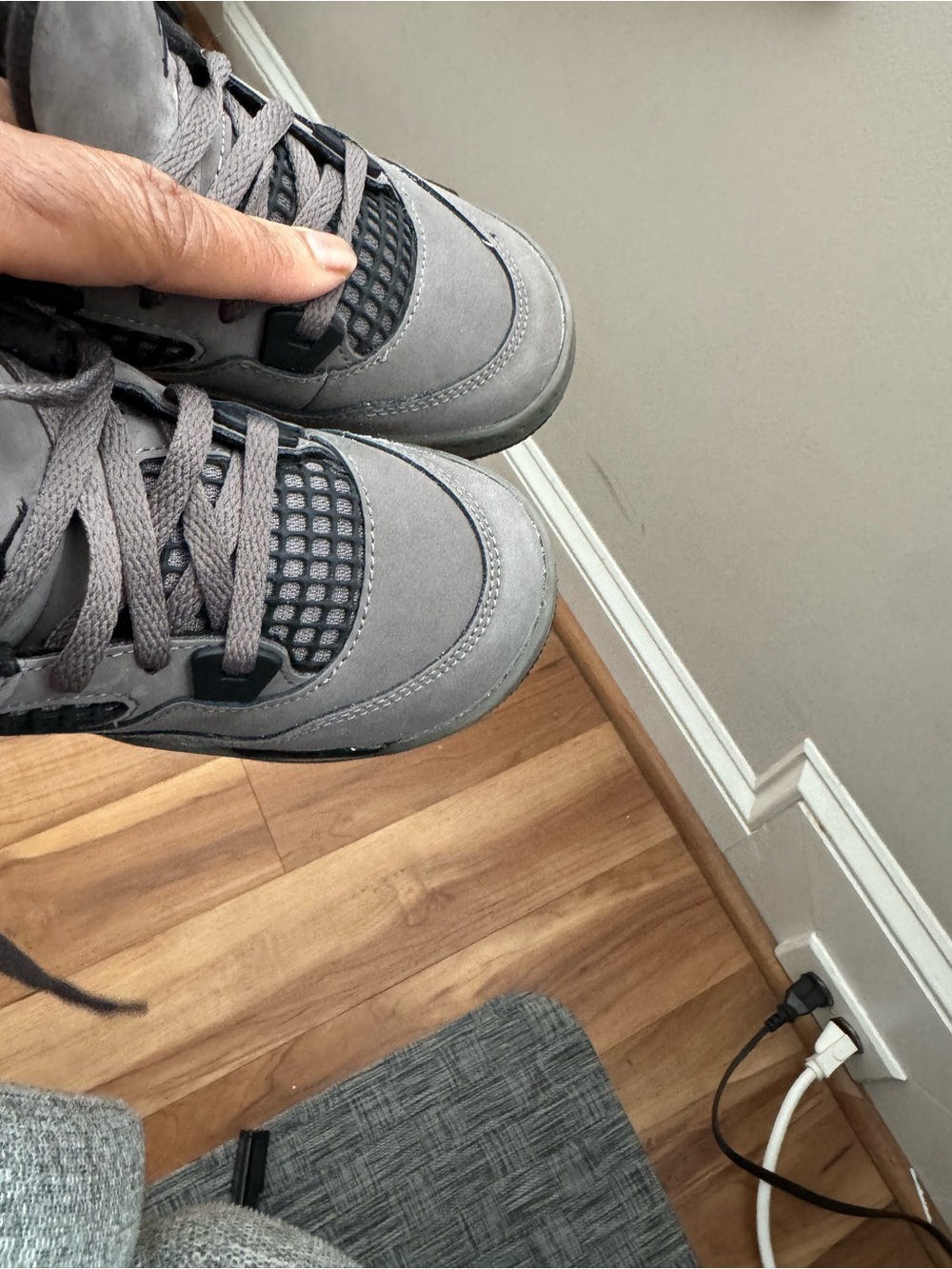 Jordan Kids Grey Suede Retro-Style Sneakers - Picture 2 of 7